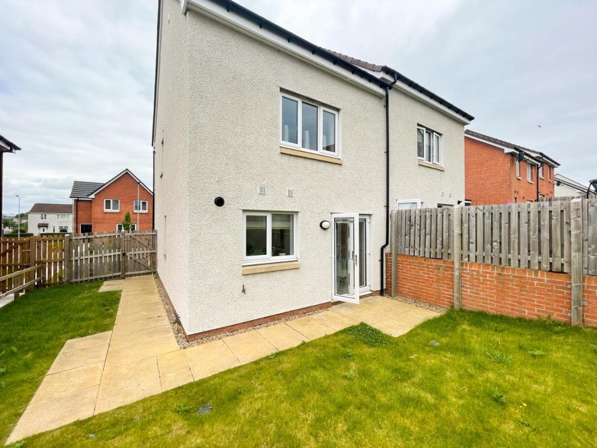 Newly Developed 3 Bedroom Home Glasgow Exterior photo